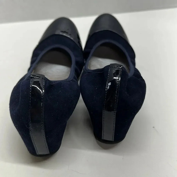 Aquatalia by Marvin V Sacchetto Stretch Wedge Heels Black Cap Toe Blue Suede 6 - Picture 5 of 11